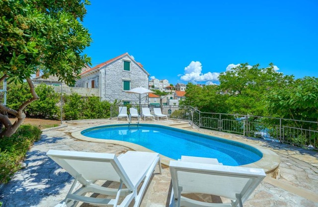 100 m² Villa ∙ 3 bedrooms ∙ 6 guests