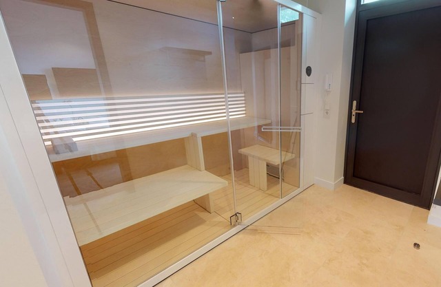 101 m² of pure luxury in penthouse 4.03 in a prime location in Timmendorfer Strand