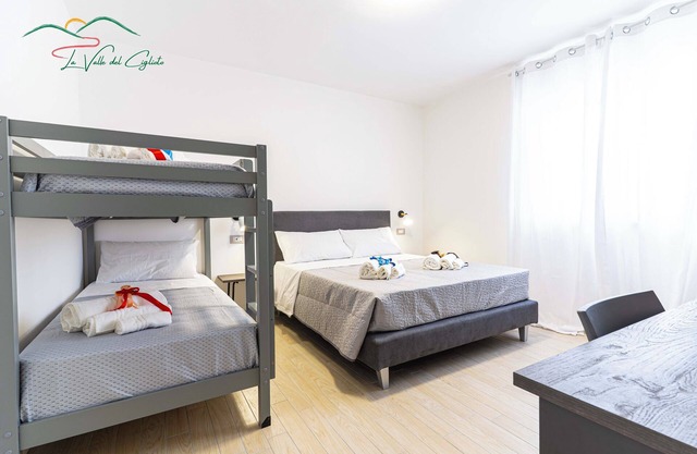 (104) Quadruple room with private bathroom - Room Rentals in Licusati (SA)