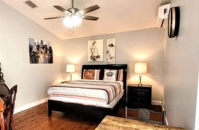 #11 The Paradise 🌴 in-law Suite by Joyful Moments