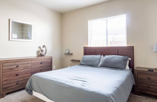 1111-1 Camilla · Comfortable & Bright 3-Bedroom Home in Tucson