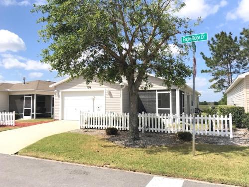 1189 Z3a VILLAGE OF LIBERTY PARK by REMAX Premier