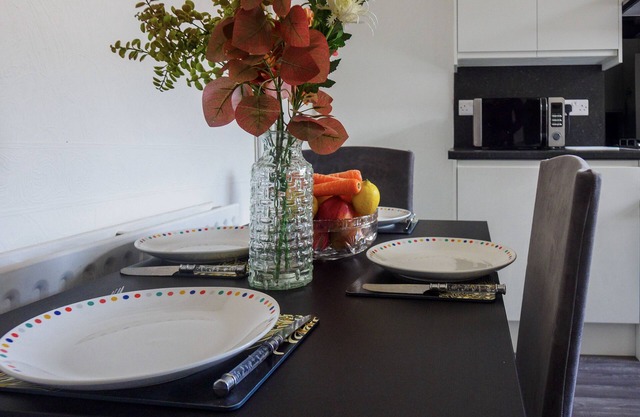 12 Cornwallis Lodge Family Room 2