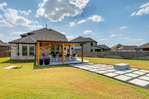12 Mi to Historic Georgetown Hill Country Home