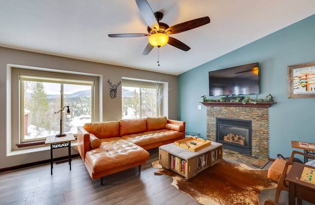 13 Mi to Winter Park: Mtn-View Granby Cabin