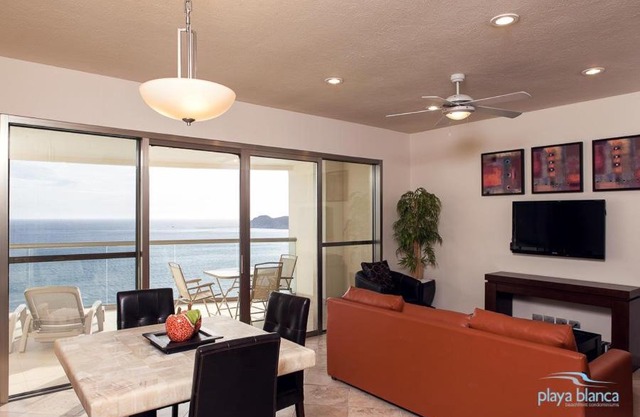 14th Floor Ocean View Playa Blanca Condo