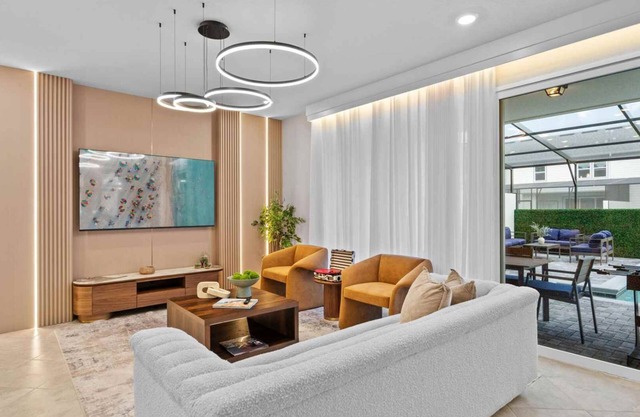16109 Amazing House With Pool 5/4.5