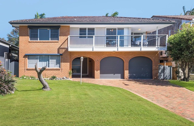 17 Jordan Avenue, Bonny Hills