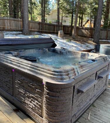 1760T Thunderbird Cabin