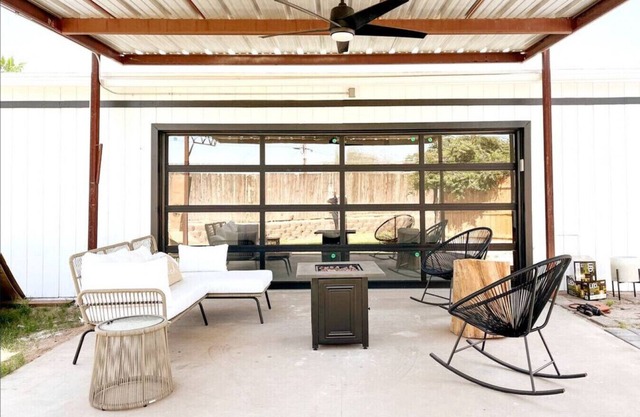 17th Unit C Garage · Amazing indoor/outdoor Space | Sleeps 8