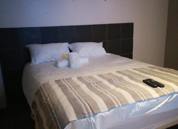 180 On Anderson Guest House