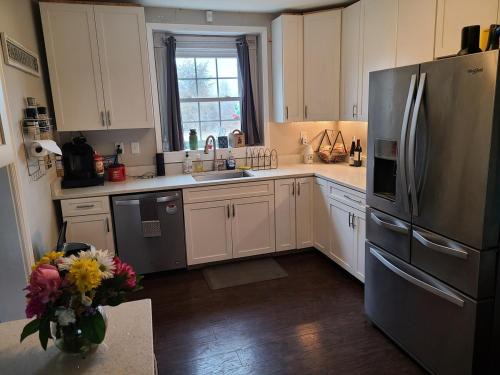 1870s Farmhouse close to I-95