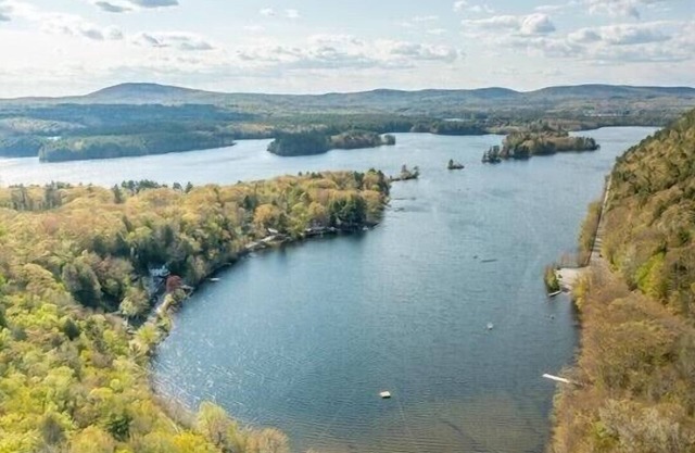 1920’s Cozy Cabin on Megunticook Lake