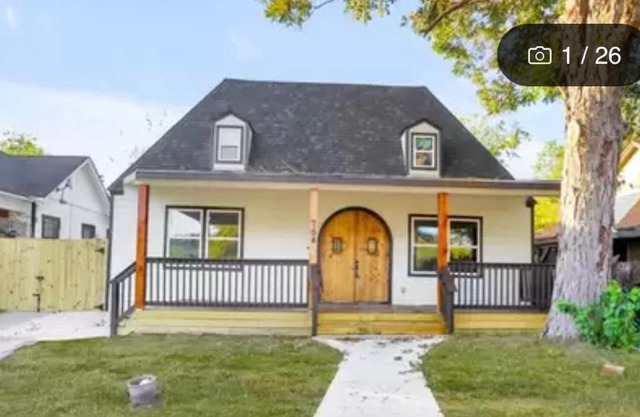1925 NEW Charming Fr Bungalow by Riverwalk