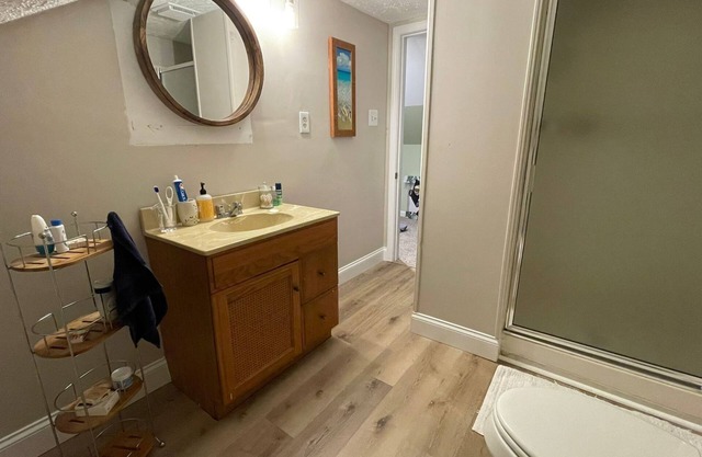 1bd/1ba apt. walkable area near Emory, nature trails, available Sep. 14th