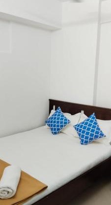 1BR Apartment in Lower Parel