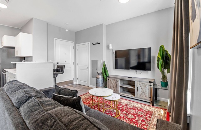 1BR Near Encore Boston 6478