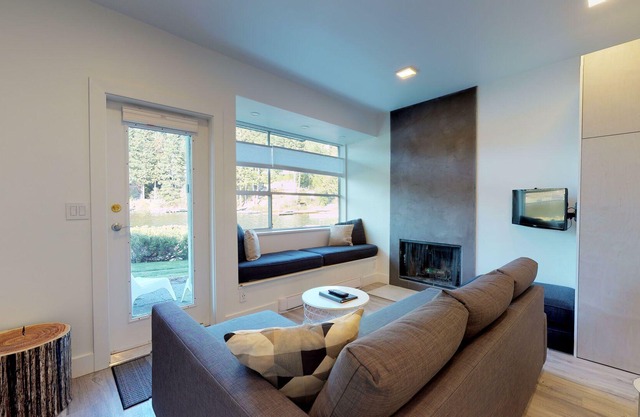 1BR | Whistler on the Lake | Wood Burning Fireplace | Lakefront Views | Private Dock