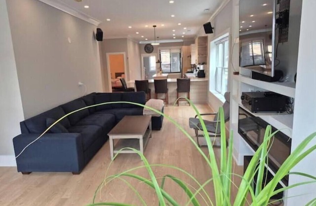 1st Floor suite