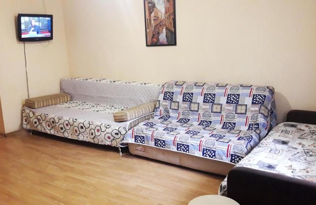 2-bdrm appartment Shekspira