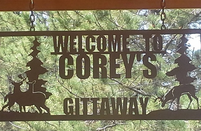 2 bed - 1 bath - sleeps 5! Close to lake, Sturgis, Black Hills, Devils Tower