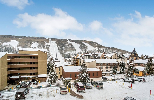 2 Bed/2 Bath With Amazing Views Steps From Gondola