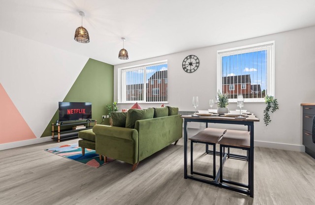 2 Bed Apartment | Central Bradford | Free Parking