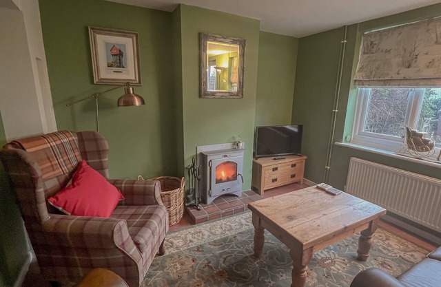 2 bed bolthole minutes from Thorpeness & Aldeburgh