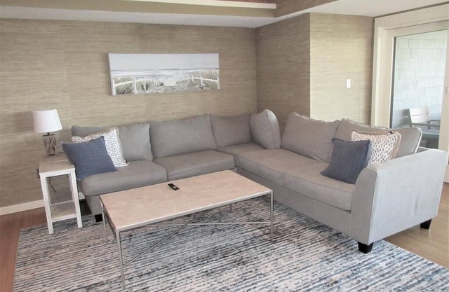 2 bedroom 2 bath Fishery Condo