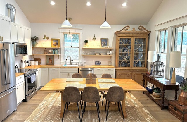 2 bedroom/2 bath stone farmhouse overlooking hill country creek on 50 acres