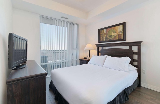 2 Bedroom/2 Bathroom Suite