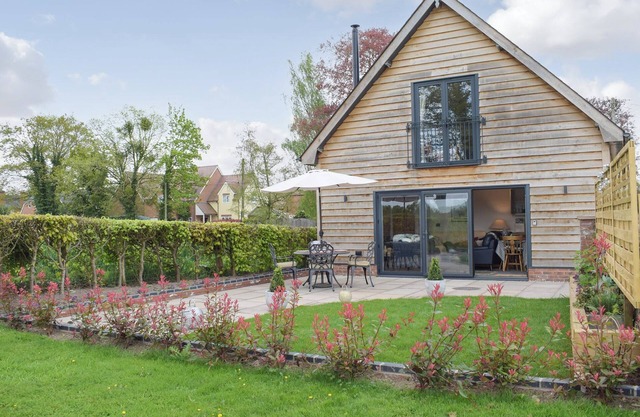 2 bedroom accommodation in Hampton Bishop
