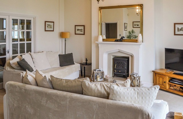 2 bedroom accommodation in Whitley Bay