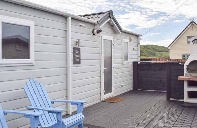 2 bedroom accommodation in Ardrossan