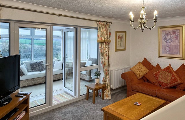 2 bedroom accommodation in Skegby