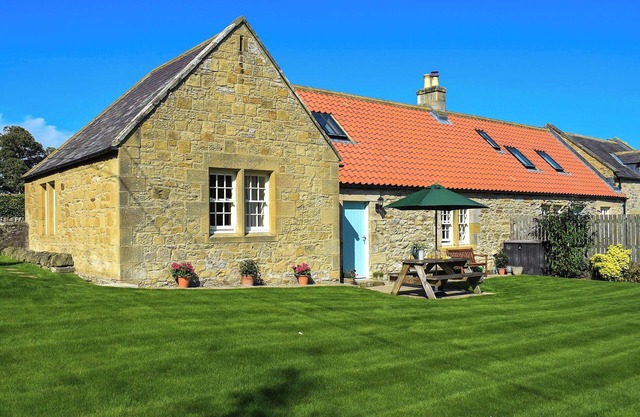 2 bedroom accommodation in Rock