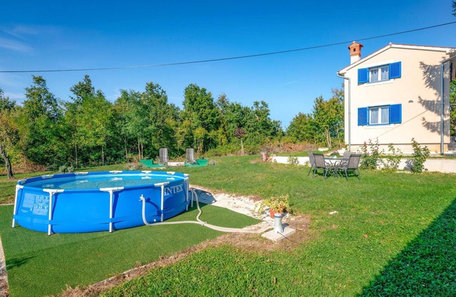 2 bedroom amazing home in Brescic