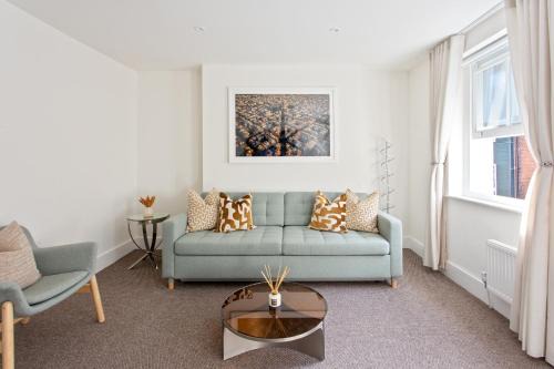 2 Bedroom Apartments in Covent Garden Sleeps 6