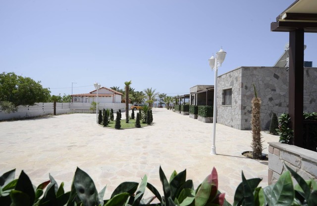 2-bedroom bungalow in beautiful AEGINA with WiFi, AC. Enjoy your stay