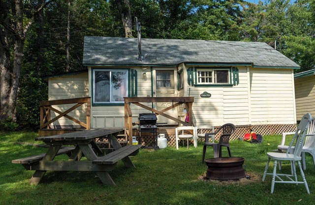 2-Bedroom Cottage #3 - Sugar Pine