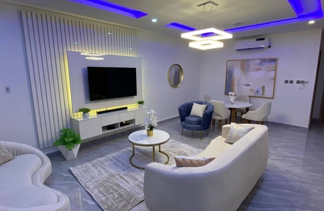 2 bedroom flat in the heart of lekki phase 1 with limitless amenities