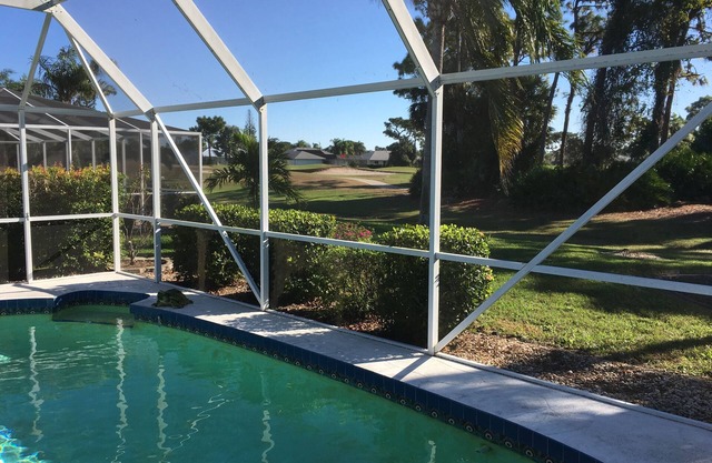 2 Bedroom Home on the West Coast of Florida. Relax and enjoy the sun and fun!