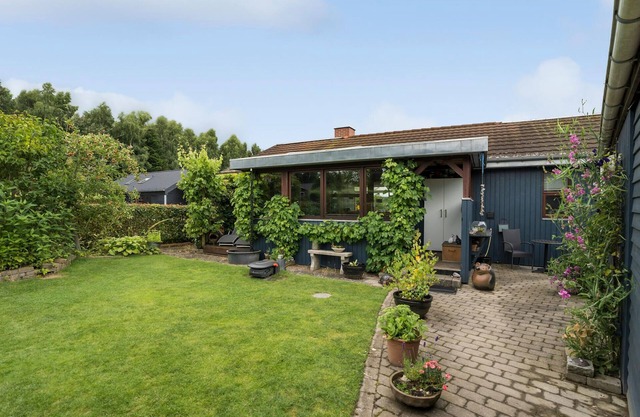 2 bedroom nice home in Juelsminde