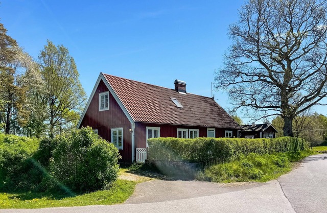 2 bedroom nice home in Bjärnum