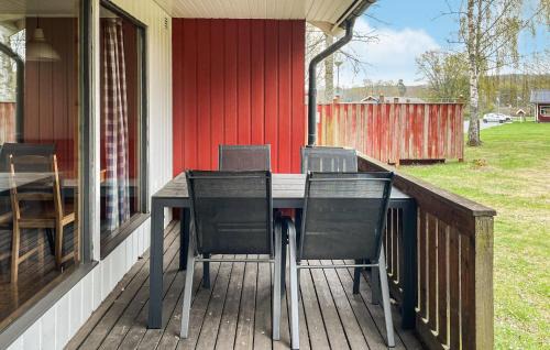 2 Bedroom Nice Home In Degeberga