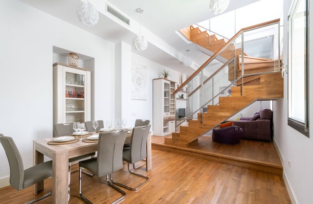 2 bedrooms, private terrace