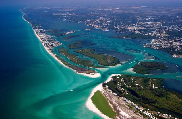 2 Br/2 Ba 1st Floor Poolside Condo in Englewood/Manasota Key Fl Best Location