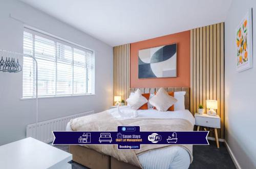 2 BR House By Eason Stays Short Lets & Serviced Accommodation Wythenshawe With Free Parking