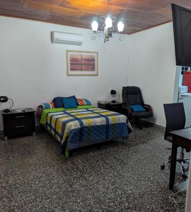 2 cuadras del parque central de Danlí Apartamento completo