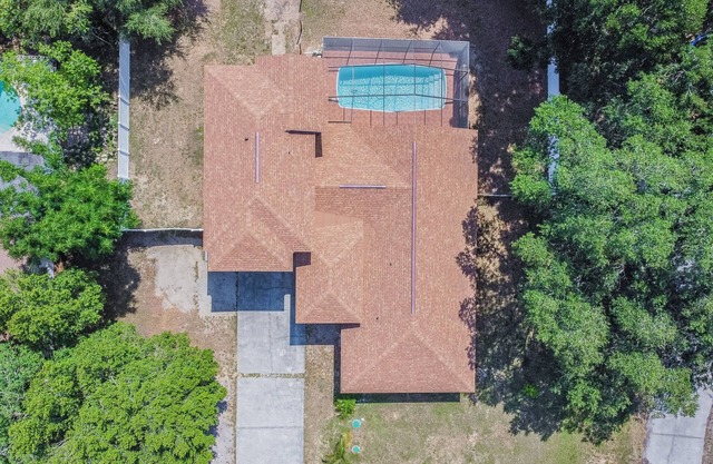 2 houses 5bed 4bath heated pool prime location